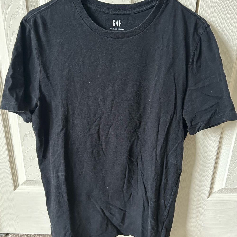 GAP Men's Black T-Shirt
